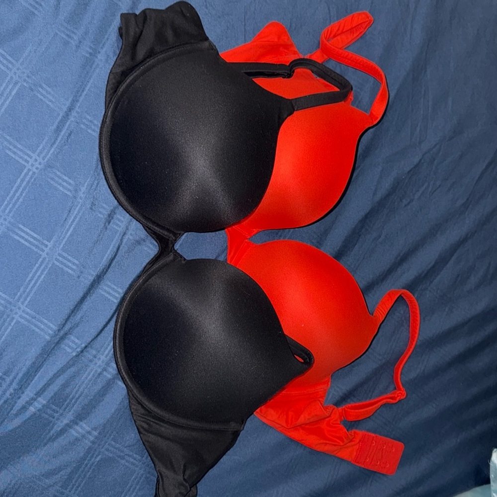 Set of Skims bras